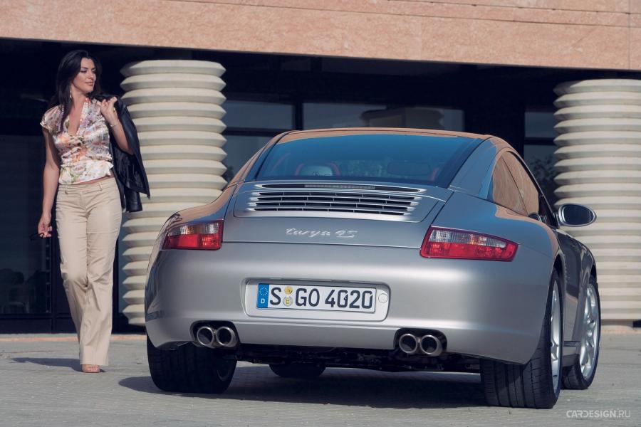 Porsche 911 Targa 4S 2005 года  (фото 22 из 39)